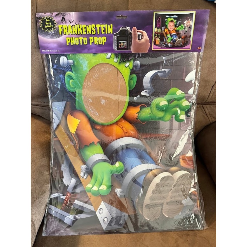 Beistle Frankenstein Photo Prop Halloween Party Decoration 37x25 Mad Scientist